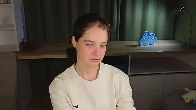 SheaneBurruss from StripChat is Freechat