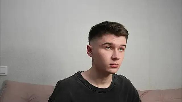 SherlockMax from StripChat is Freechat