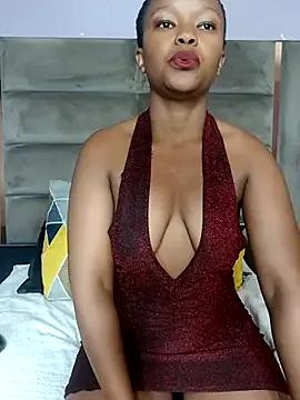 ShyTiny from StripChat is Freechat