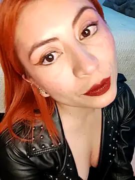 SiennaBite from StripChat is Freechat