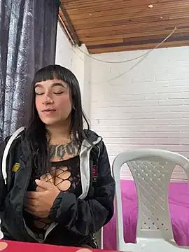 silvana_dani_ from StripChat is Freechat