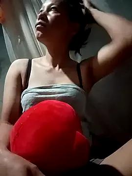 simi-lucy from StripChat is Freechat