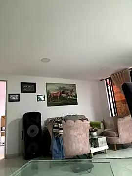 Siri_duque from StripChat