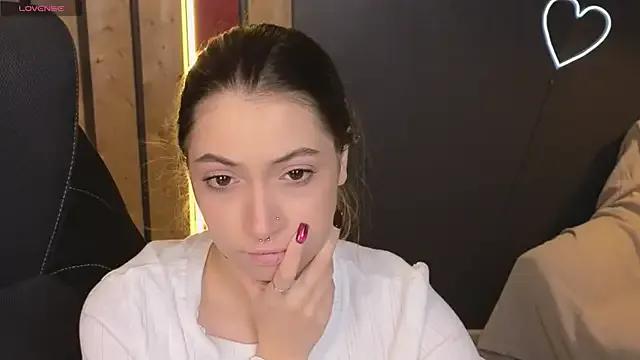 Find your cherished anal broadcaster match with our advanced interactive search and filtering options, allowing you to tailor-make your live event desires.