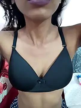 Small_Titss from StripChat is Freechat