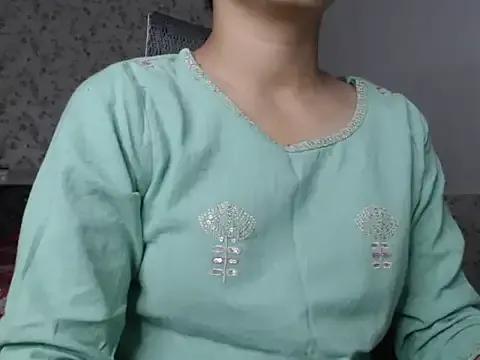 snow_white123 from StripChat is Freechat