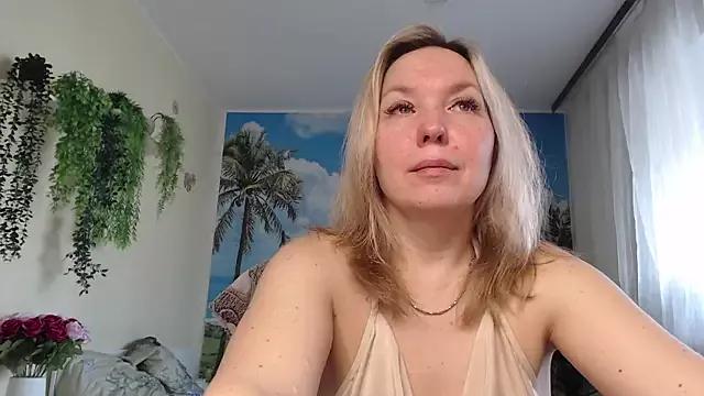 Find your cherished anal broadcaster match with our advanced interactive search and filtering options, allowing you to tailor-make your live event desires.