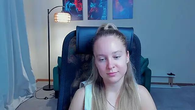 SoonMoor from StripChat