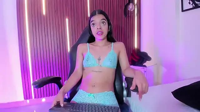 Sophia_Blazee from StripChat is Freechat