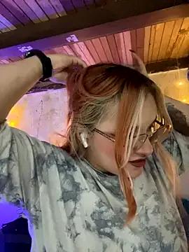 Sophia_Weest99 from StripChat is Freechat