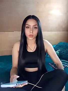 Sophie_Ritz from StripChat is Freechat