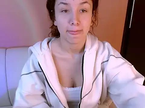 sophie_rosse1 from StripChat is Freechat