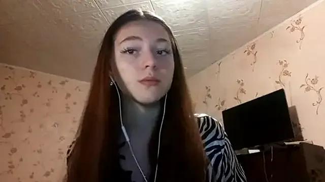 Sophiecuttie from StripChat is Freechat