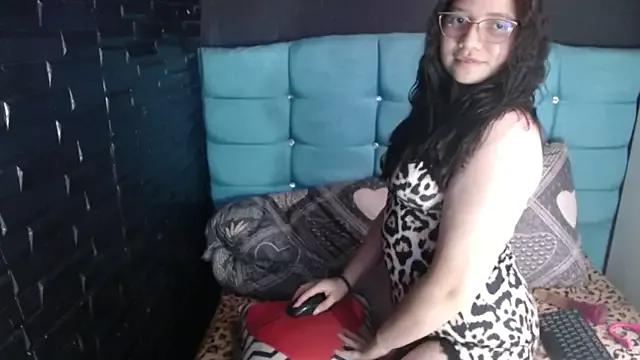 Sophy_Smith18 from StripChat is Freechat