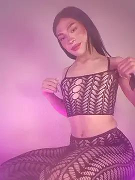 Soyshelly from StripChat is Freechat