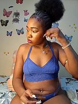 spicy_ausqueen from StripChat is Freechat
