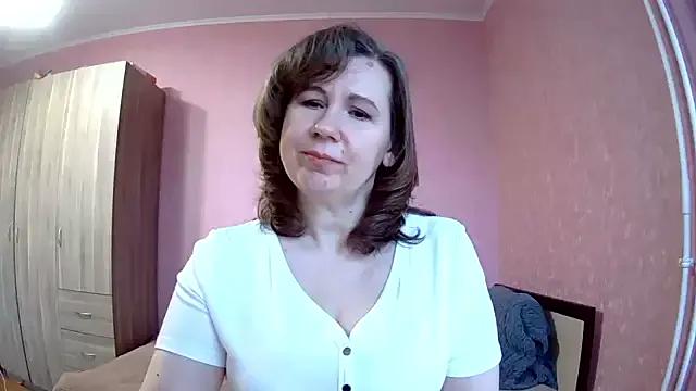 Starsan from StripChat is Freechat