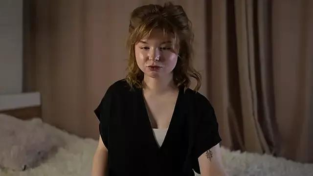 Stella_Vanila from StripChat is Freechat