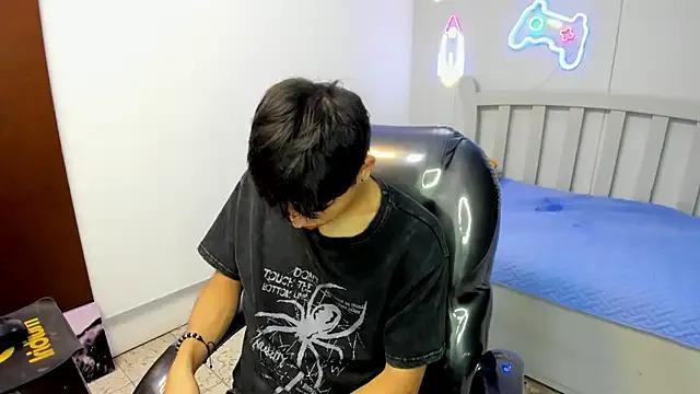 StiwenTwink from StripChat is Freechat