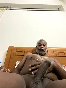 strongguyindia from StripChat is Freechat