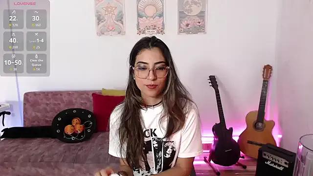 Susanahendrix from StripChat is Freechat