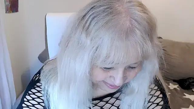 SusiLifeXXX from StripChat