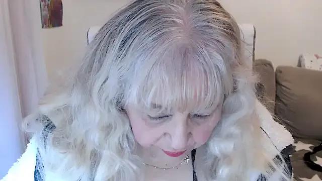 SusiLifeXXX from StripChat