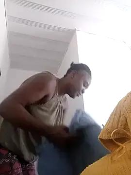 Sweetlolly92 from StripChat is Freechat