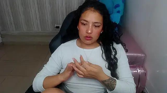 tamara_brown_t from StripChat is Freechat