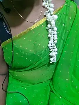 TAMIL-URVASHI from StripChat is Freechat