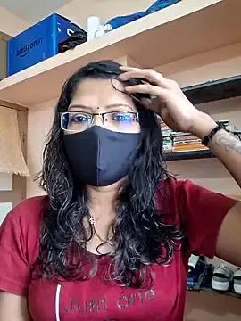 Tamil_rose from StripChat is Freechat