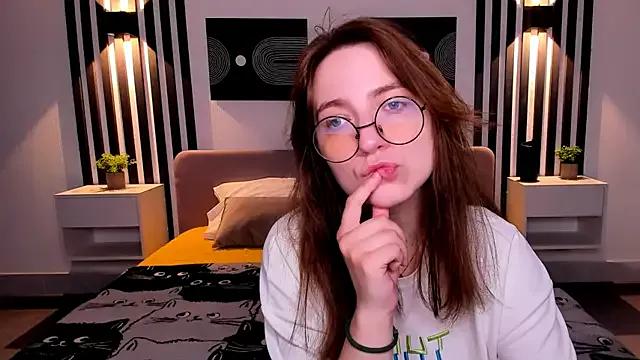 Tara_Grainn from StripChat