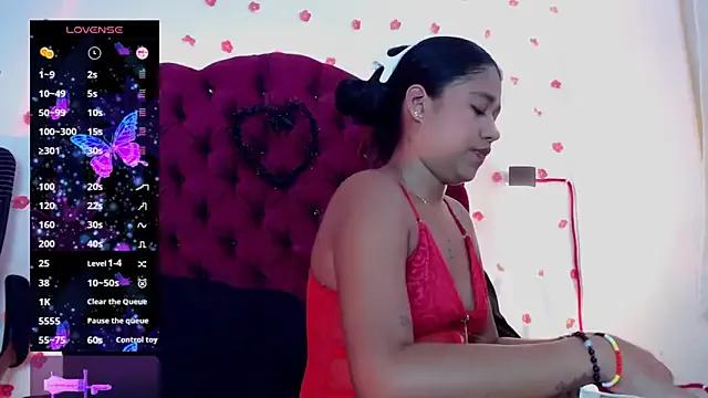 tastylatinagirl from StripChat is Freechat