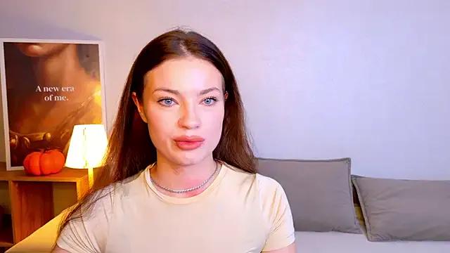 Taylaa_Luxe from StripChat is Freechat
