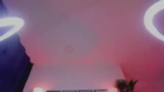 Taylor__foxxx from StripChat is Freechat