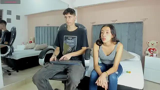 Taylor_and_exidt from StripChat is Freechat