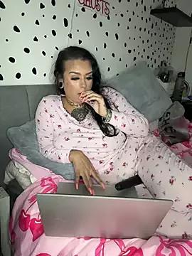 tempzzz12 from StripChat is Freechat