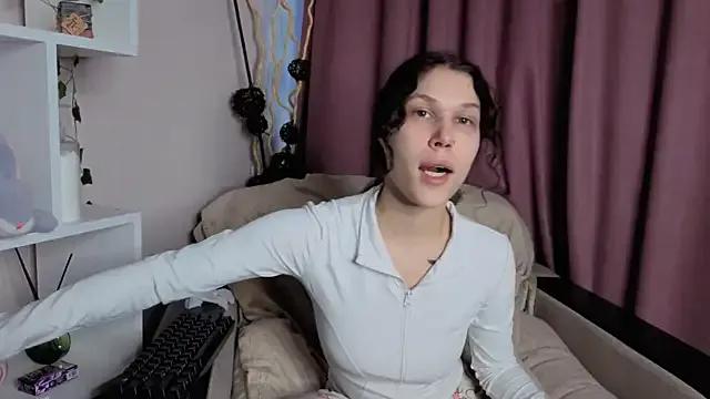 TerrieHerimann from StripChat is Freechat