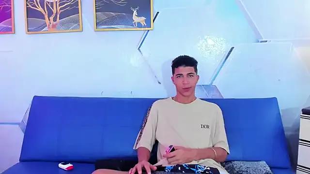 The_boys_at from StripChat is Freechat