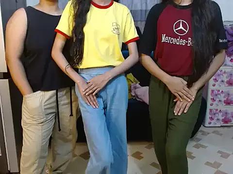 ThreeSister3 from StripChat is Group