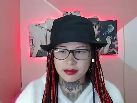Tifanny_squirt_19_ from StripChat is Freechat