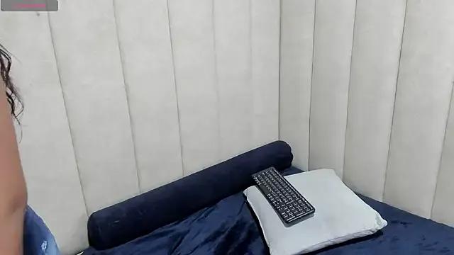 TifanyGrey from StripChat is Freechat