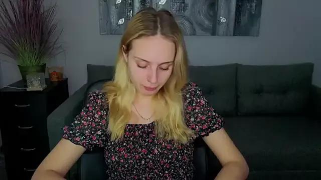 Tina_Jonesi from StripChat is Freechat