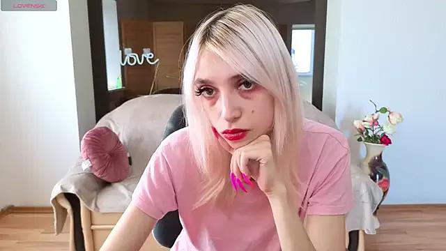 Tina_Taylors from StripChat is Freechat