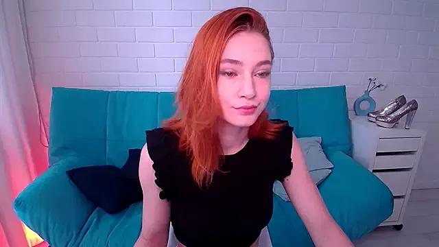 TinaCruyze from StripChat is Freechat