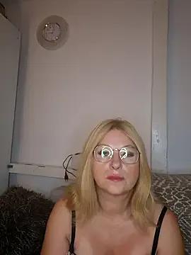 Find your cherished anal broadcaster match with our advanced interactive search and filtering options, allowing you to tailor-make your live event desires.