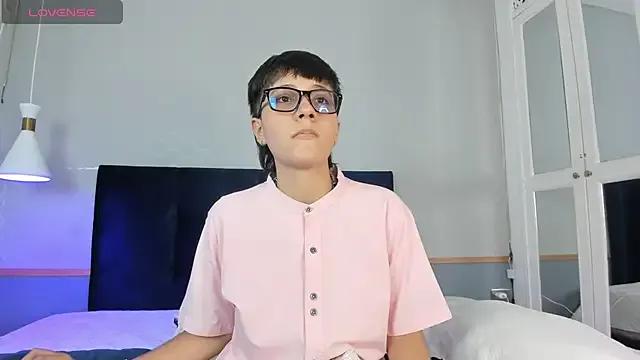 Tsuki_Maru from StripChat is Freechat