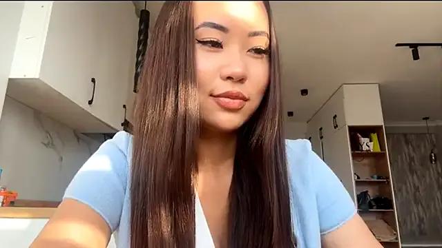 Ur_neighbor_Kira from StripChat is Freechat