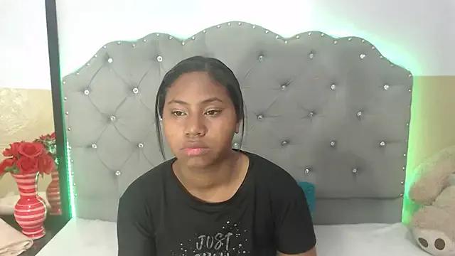 valentinavega18x from StripChat is Freechat