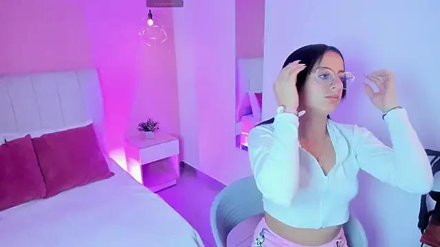 valeria_ponce_ from StripChat is Freechat